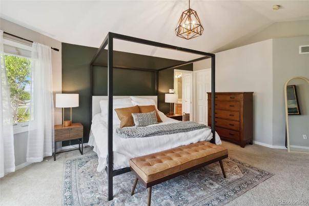 Bedroom, Interior, Pendant Lights
