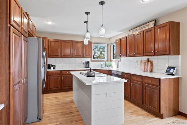 Interior, Kitchen, Pendant Lights, Recessed Lighting, Wood Texture Flooring