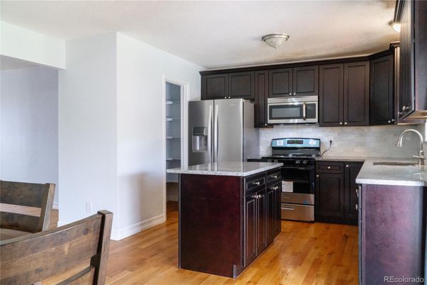 Interior, Kitchen, Stainless Steel Appliances, Wood Texture Flooring