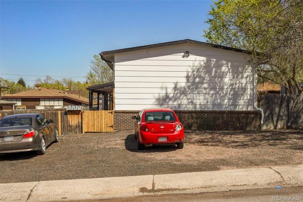 Detached Garage, Exterior