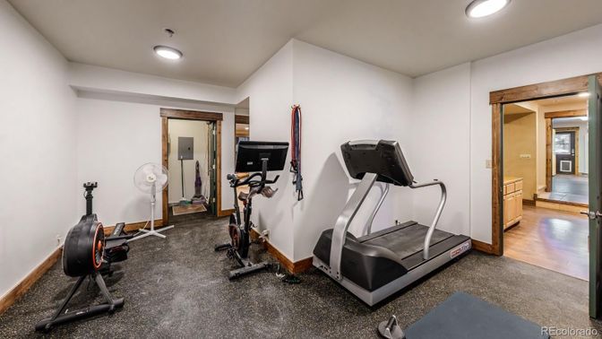 Fitness Equipment, Interior, Recessed Lighting, Wood Texture Flooring