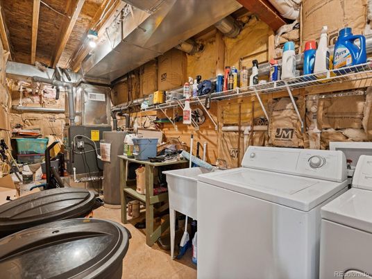 Interior, Washer, Wooden Ceilings