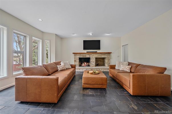 Fireplace, Interior, Living room, Recessed Lighting