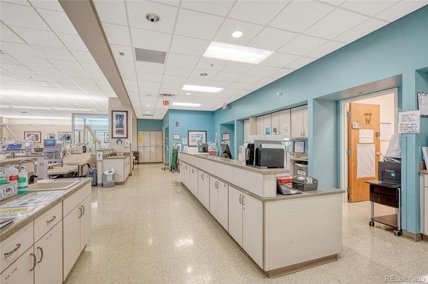 Interior, Kitchen, Recessed Lighting, Washer
