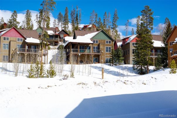 Backyard, Exterior, Facade, Log Home