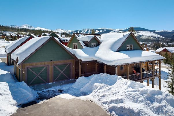 Attached, Exterior, Facade, Log Home