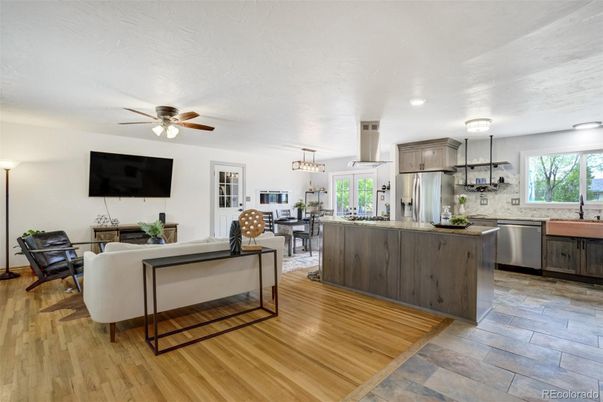 Dining room, Interior, Kitchen, Living room, Pendant Lights, Recessed Lighting, Stainless Steel Appliances, Wood Texture Flooring