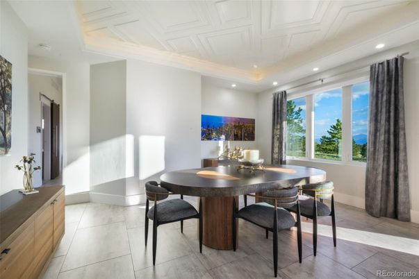 Dining room, Interior, Recessed Lighting