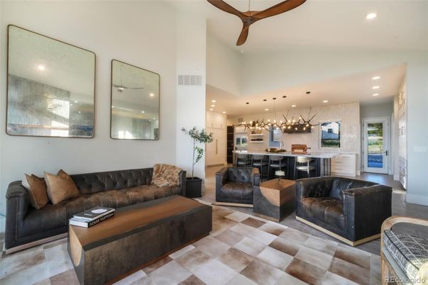 Interior, Kitchen, Living room, Pendant Lights, Recessed Lighting, Stainless Steel Appliances