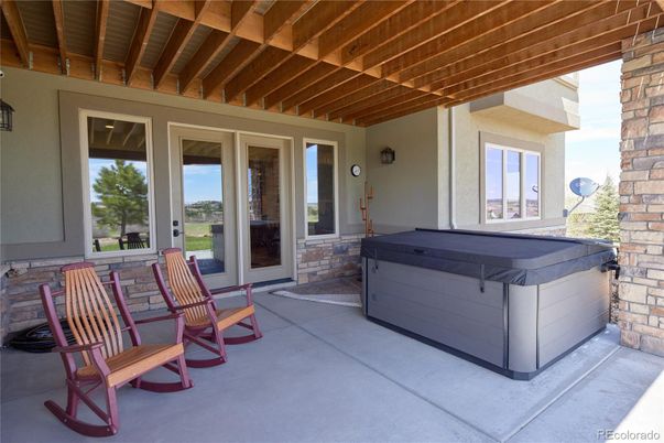 Exterior, Hot Tub