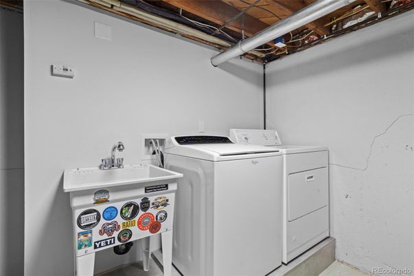 Interior, Washer