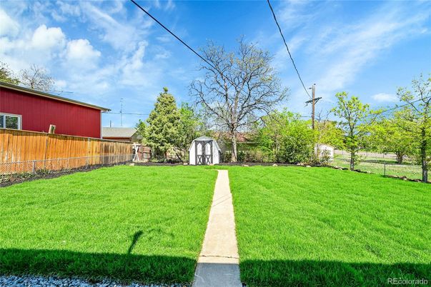Backyard, Exterior
