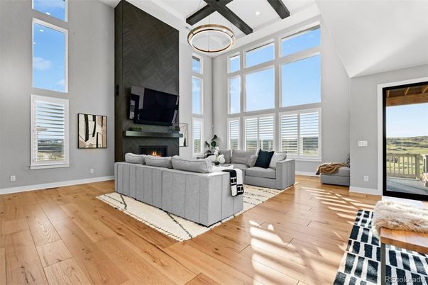 Fireplace, Interior, Living room, Pendant Lights, Recessed Lighting, Wood Texture Flooring
