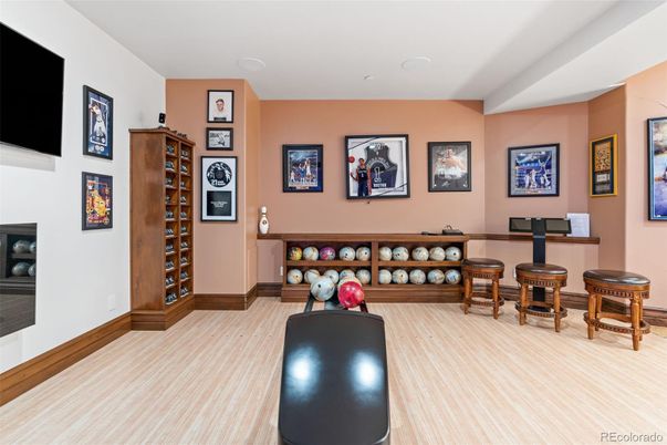 Interior, Recessed Lighting