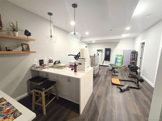 Home Office, Interior, Pendant Lights, Recessed Lighting, Wood Texture Flooring