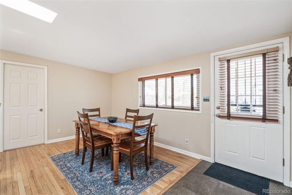 Dining room, Interior, Wood Texture Flooring