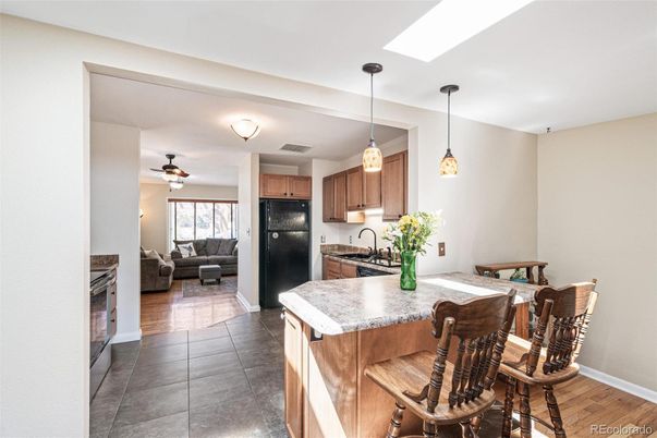 Interior, Kitchen, Living room, Pendant Lights, Wood Texture Flooring
