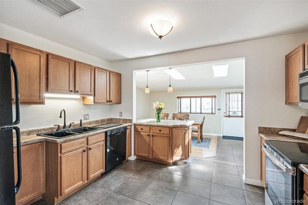 Dining room, Interior, Kitchen, Pendant Lights