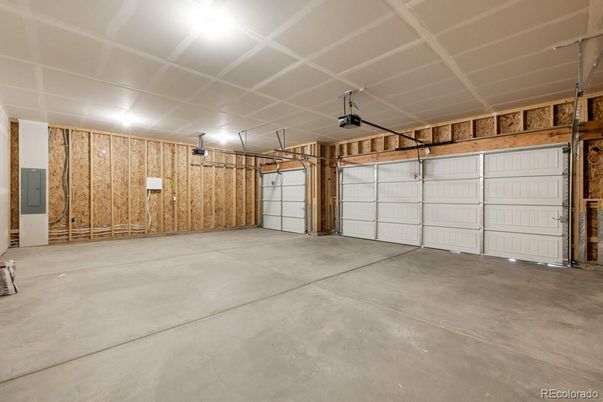 Garage, Interior