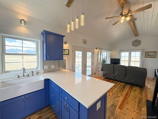 Interior, Kitchen, Living room, Pendant Lights, Wooden Beams, Wood Texture Flooring