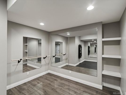 Interior, Recessed Lighting, Wood Texture Flooring
