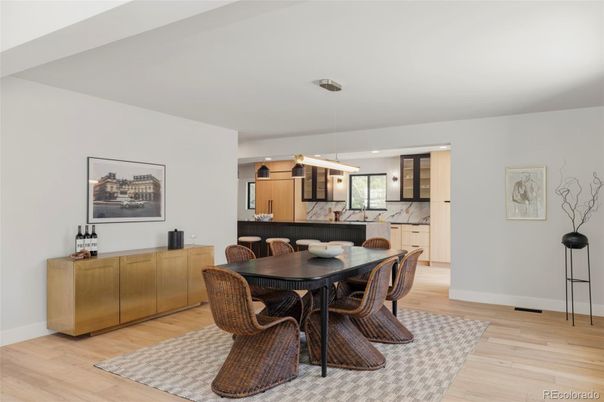 Dining room, Interior, Kitchen, Pendant Lights, Recessed Lighting, Wood Texture Flooring
