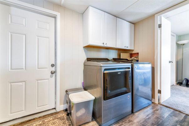 Interior, Washer