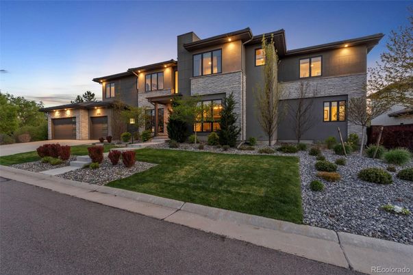 Attached, Backyard, Exterior, Facade, Modern