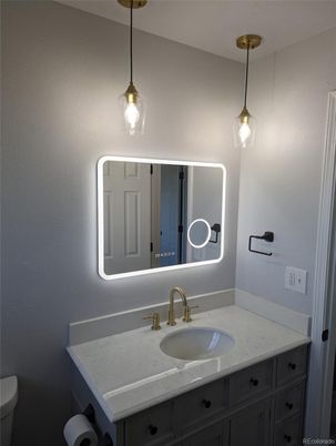 Bathroom, Interior, Pendant Lights