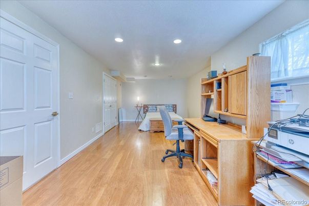 Home Office, Interior, Recessed Lighting, Wood Texture Flooring