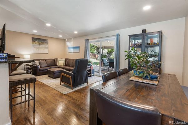 Dining room, Interior, Living room, Recessed Lighting, Wood Texture Flooring