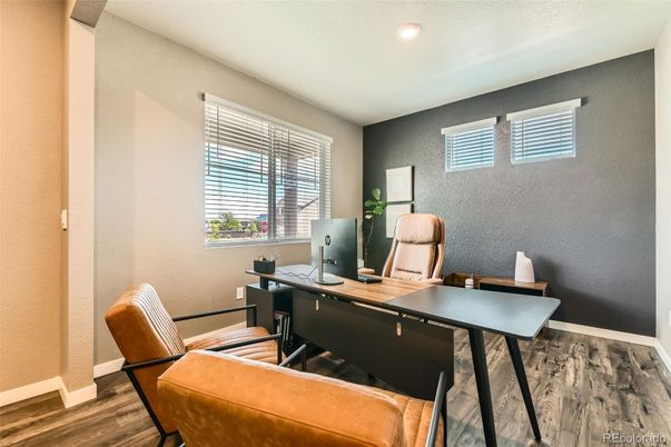 Home Office, Interior, Recessed Lighting, Wood Texture Flooring