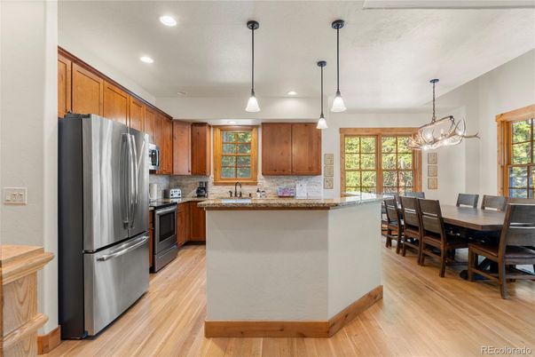 Dining room, Interior, Kitchen, Pendant Lights, Recessed Lighting, Wood Texture Flooring