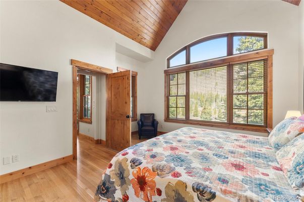 Bedroom, Interior, Wooden Ceilings, Wood Texture Flooring