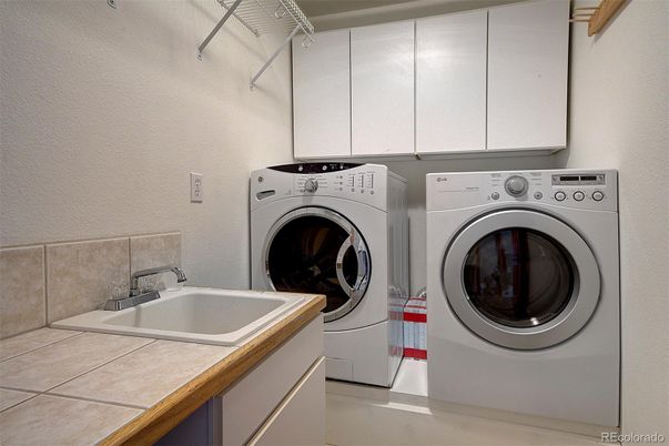 Interior, Washer
