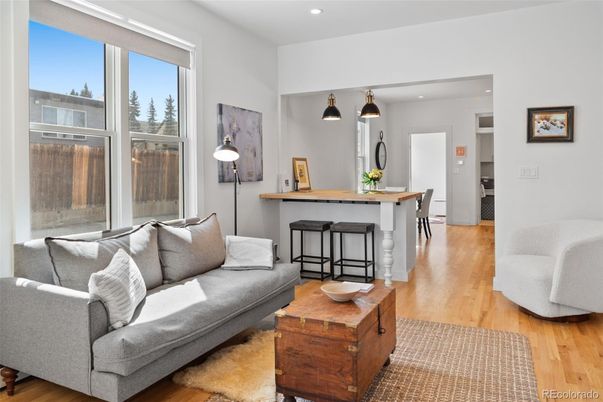 Interior, Kitchen, Living room, Pendant Lights, Recessed Lighting, Wood Texture Flooring