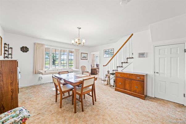Chandelier, Dining room, Interior