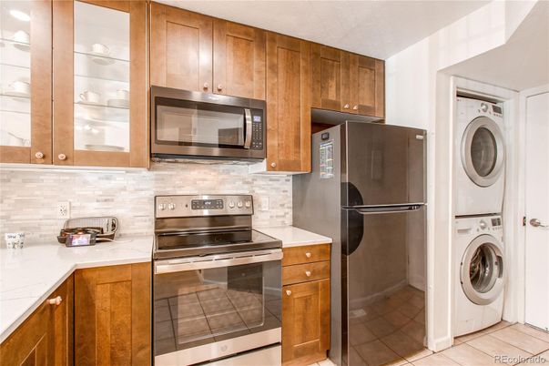 Interior, Kitchen, Stainless Steel Appliances, Washer