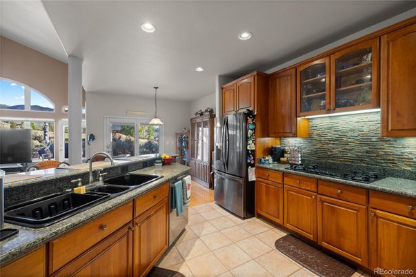 Interior, Kitchen, Pendant Lights, Recessed Lighting