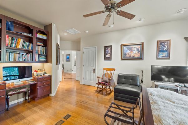 Home Office, Interior, Recessed Lighting, Wood Texture Flooring