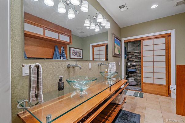 Bathroom, Interior, Recessed Lighting