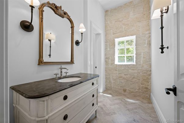 Bathroom, Interior, Stone Walls