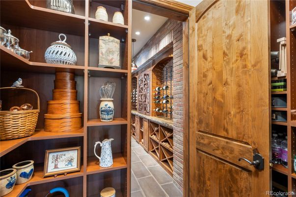 Interior, Recessed Lighting, Wine Storage