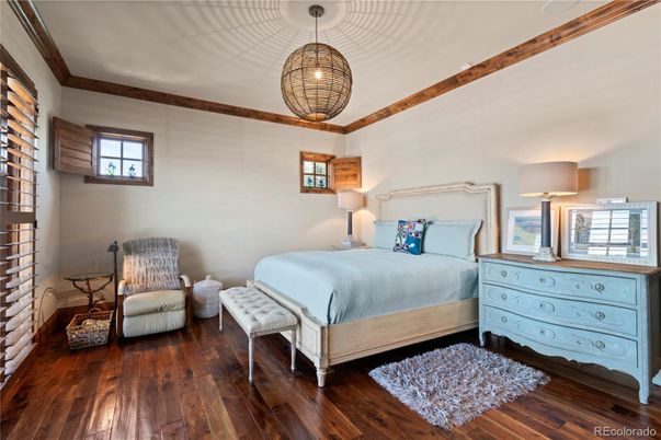 Bedroom, Interior, Pendant Lights, Wood Texture Flooring