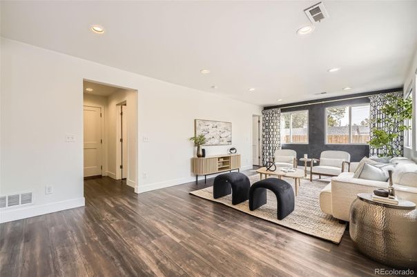 Interior, Living room, Recessed Lighting, Wood Texture Flooring