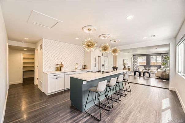 Interior, Kitchen, Living room, Pendant Lights, Recessed Lighting, Wood Texture Flooring