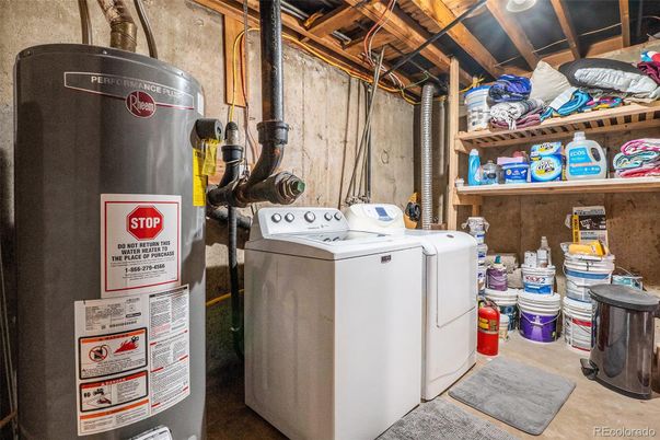 Interior, Washer