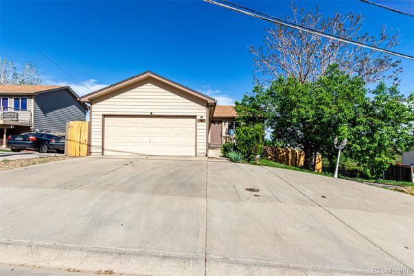 Detached Garage, Exterior