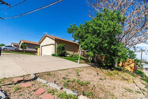 Backyard, Detached Garage, Exterior