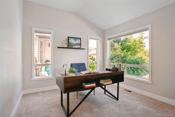Home Office, Interior